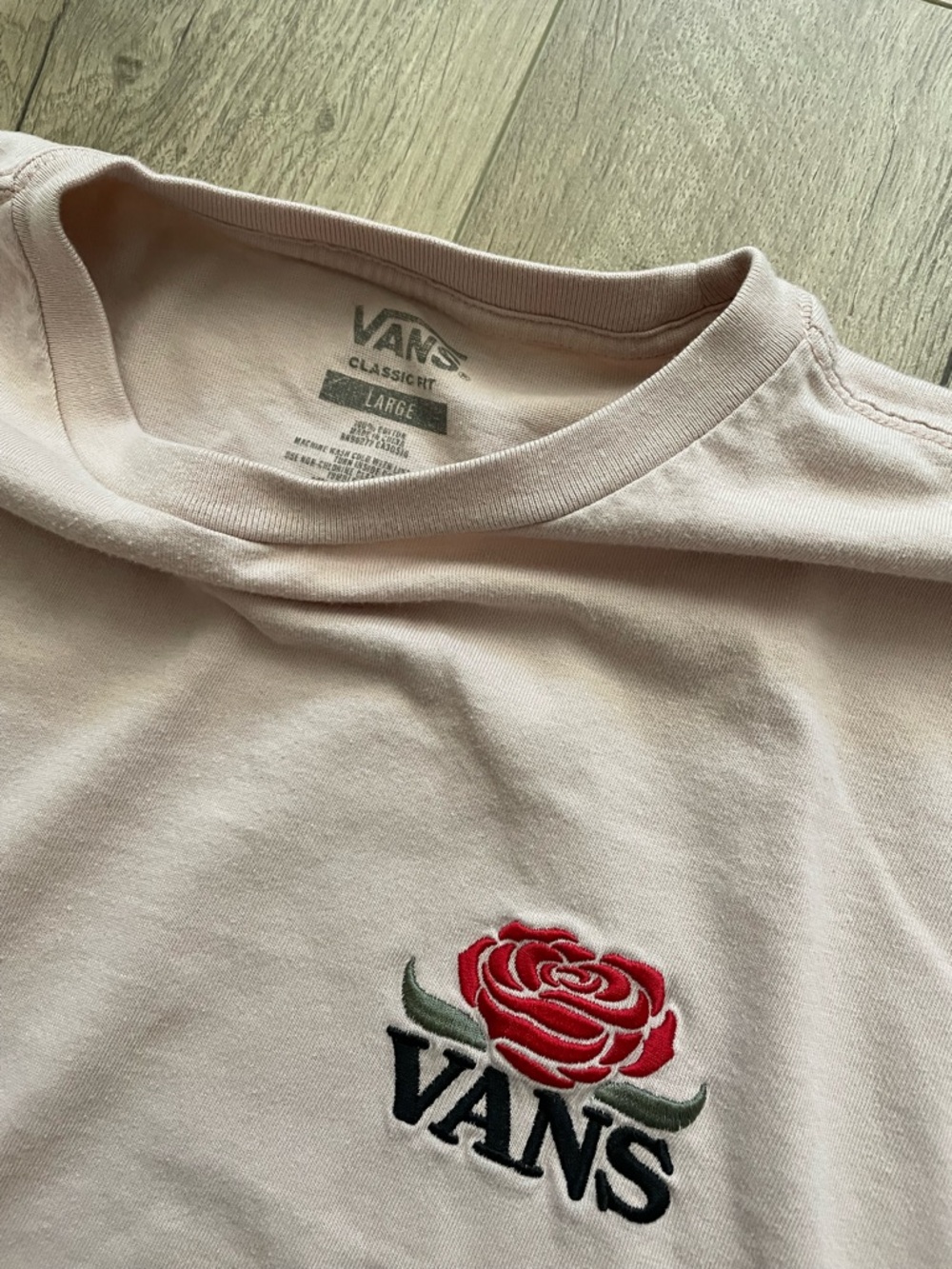 Bundle lot three Vans long sleeve tees vans x peanuts Xmas get hyped holidays L - Picture 4 of 5